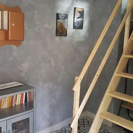 La Du Goublin Bed & Breakfast