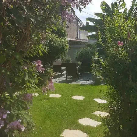 La Du Goublin Bed & Breakfast